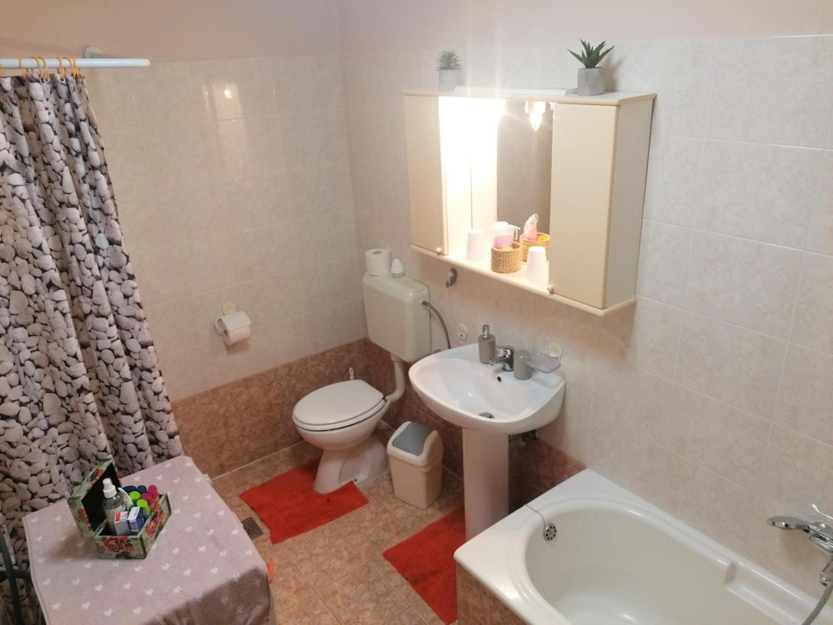 Apartment Oliva Pola Esterno foto