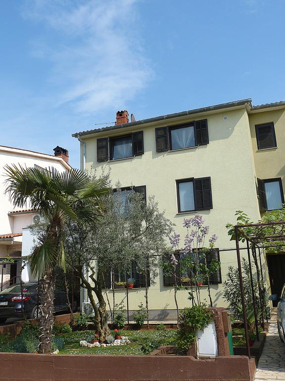 Apartment Oliva Pola Esterno foto