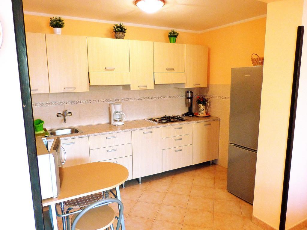 Apartment Oliva Pola Esterno foto
